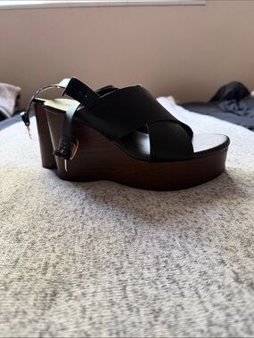 Black Platform Wedge Sandals with Wood-Look Sole